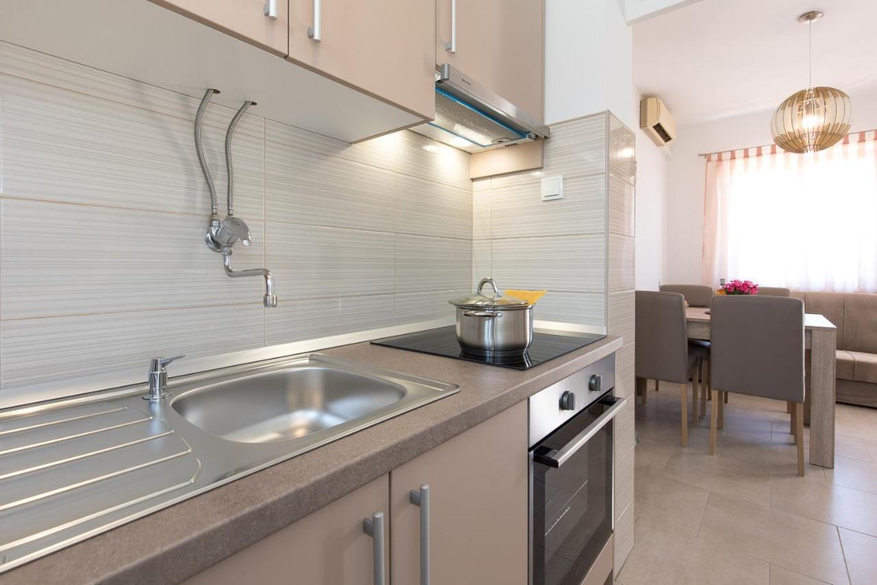 Apartment Oleander ปูนัต ภายนอก รูปภาพ