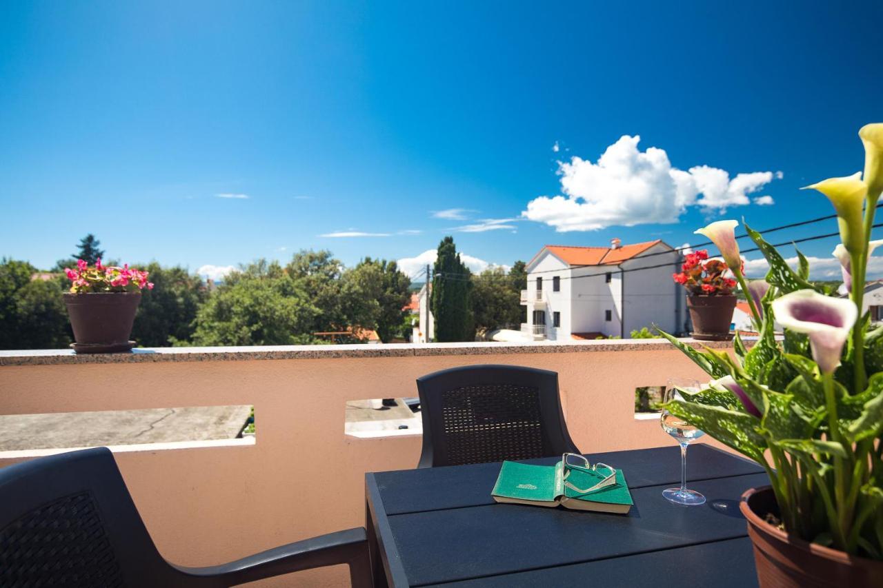 Apartment Oleander ปูนัต ภายนอก รูปภาพ